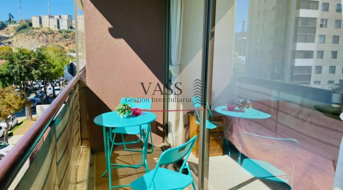 D_NQ_NP_2X_628866-MLC83857086911_042025-F-vass-vende-depto-2d-2b-mariposa-en-9-norte-vina-del-mar